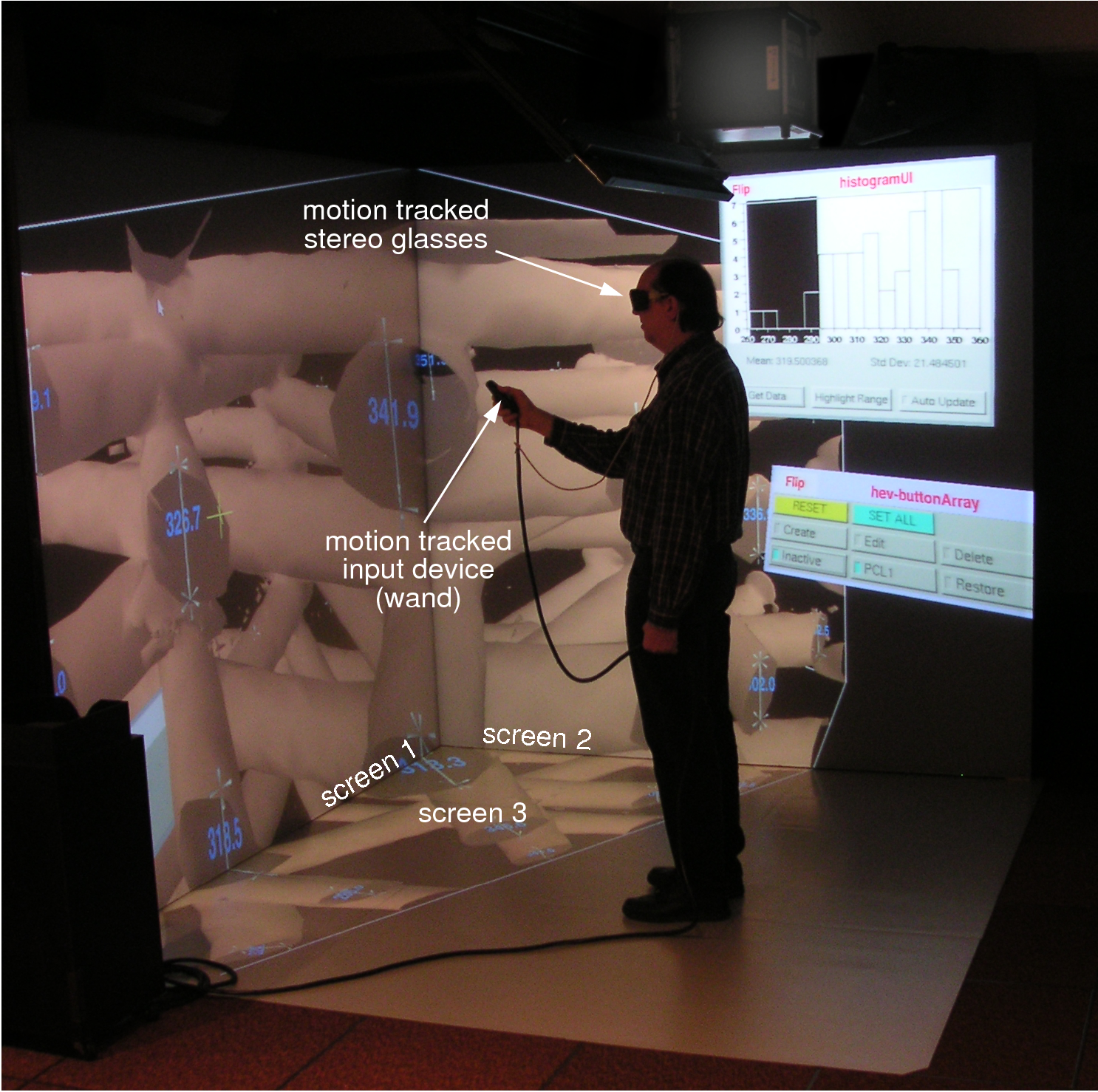  Interactive measurement and analysis in the immersive visualization environment
